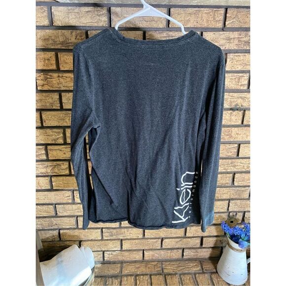 Calvin Klein Long-sleeve Shirt - Picture 2 of 5